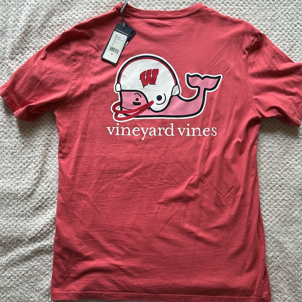 Vineyard Vines University of Wisconsin Football Short-Sleeve Pocket Tee NWT
